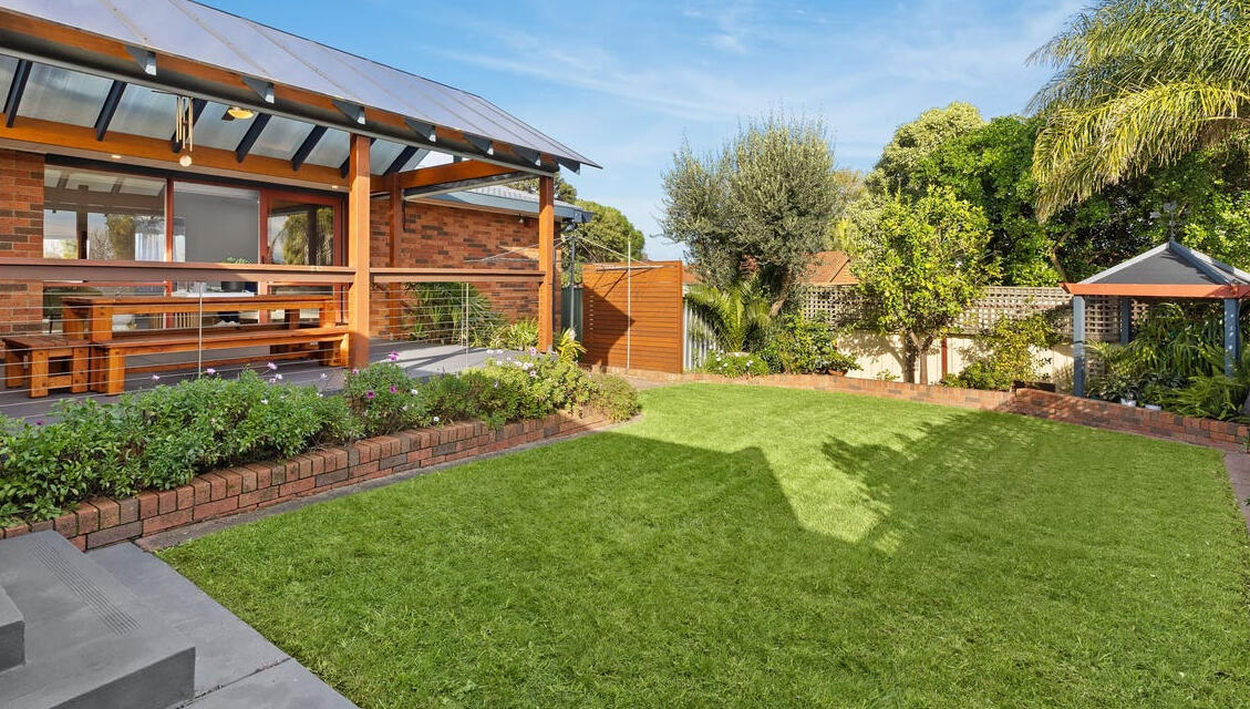 Gardening Services Hadfield Gardening Services Hadfield